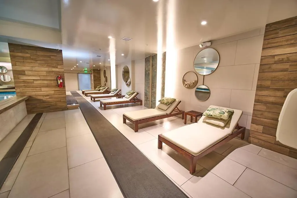 Moderna Suite En Quito 0*,