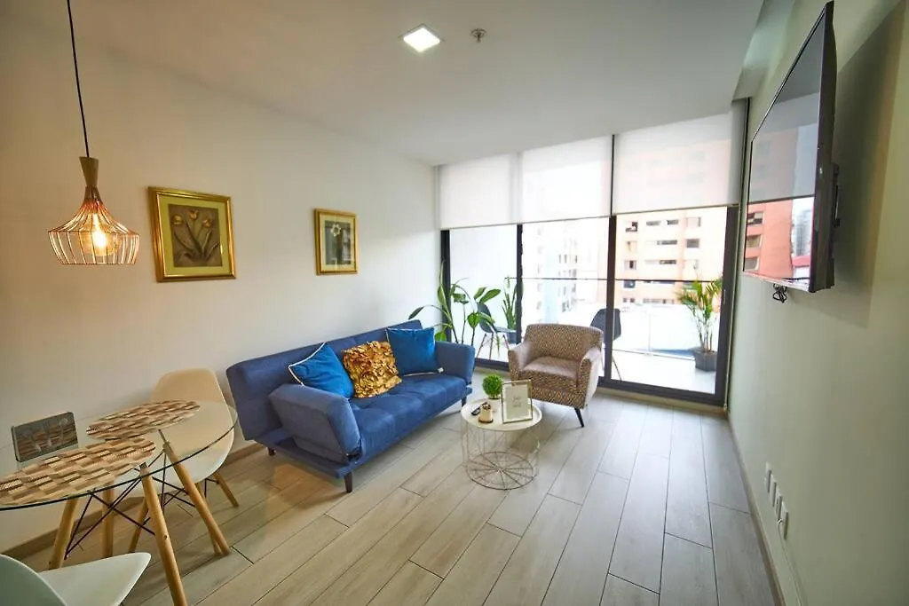 Moderna Suite En Quito 0*,